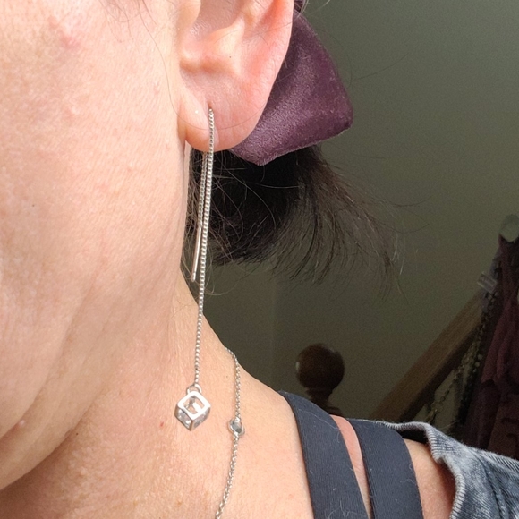 Threader Earrings Silver Chain Modern Design Cubic Zirconia Brand New Fun Trendy - Picture 3 of 5